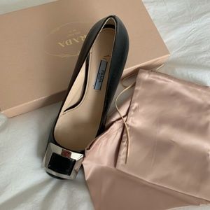 Prada Calzature Donna Pumps, Black Leather (39)